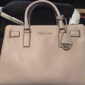 Michael Kors Dillon Top Zip East/West Satchel